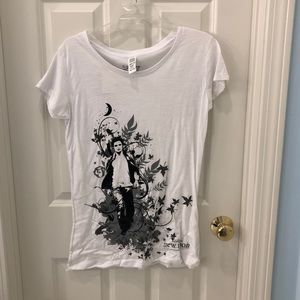 Twilight New Moon White T-Shirt With Edward
